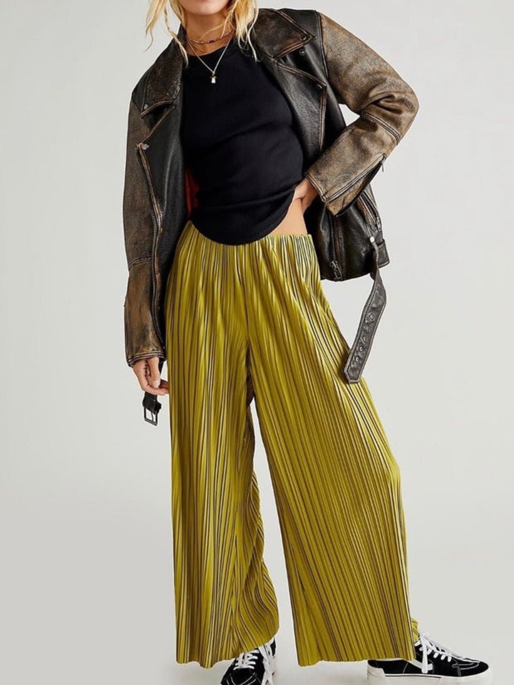 Free People Winona Olive-Green Pleated Flare Wide Leg Pants Large Boho Chic NWOT